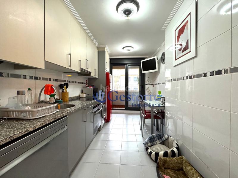 Foto dc6a7090-45d3-407e-9e05-b9f022a1bfa5. Pis amb calefacció aparcament a La Florida Oviedo