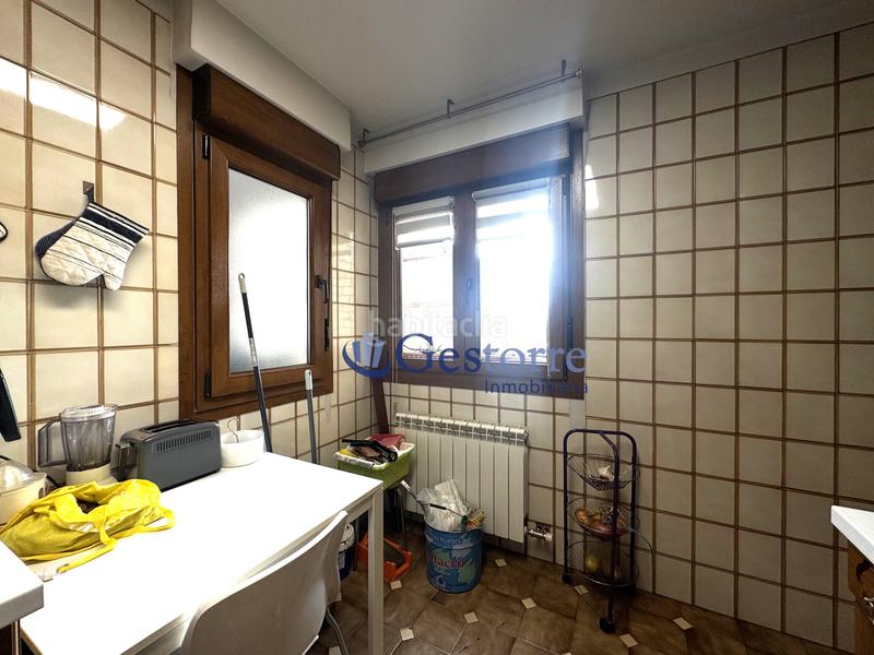 Foto 5acd01a4-8c74-4134-8744-8440e4dc8cd2. Appartement avec chauffage parking dans Huca - La Cadellada Oviedo