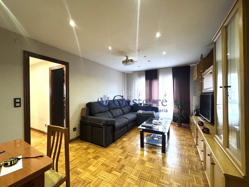 Foto b9b62308-75d4-4c54-a285-89e0bf44c63c. Appartement avec chauffage parking dans Huca - La Cadellada Oviedo