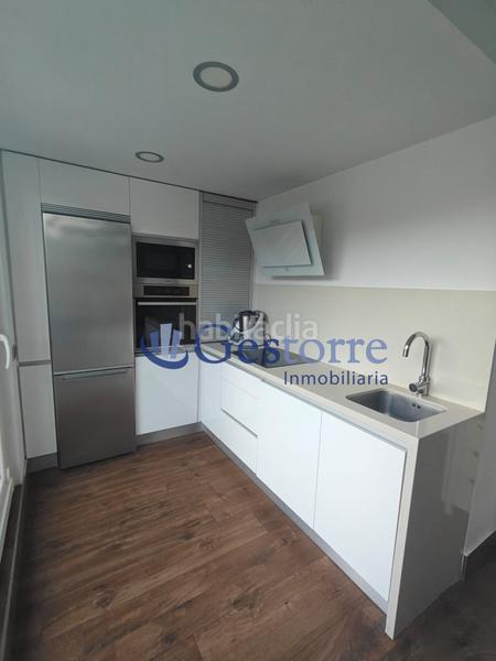 Foto 7681252d-ba84-4ef5-9d29-085e4757c323. Rent penthouse with heating parking in Teatinos - Los Prados Oviedo