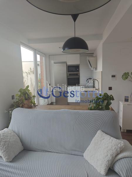 Foto d2a66ecc-87ae-42fc-ac37-44e9d60913da. Rent penthouse with heating parking in Teatinos - Los Prados Oviedo