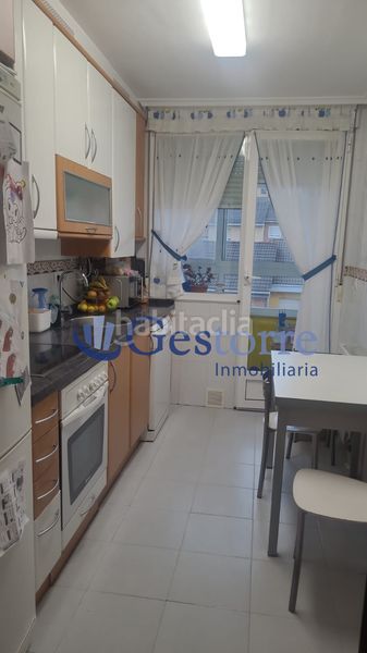 Foto 1d48b6fd-9ffe-45ae-8ca1-db38e2b085a9. Pis amb calefacció aparcament a Villalegre - La Luz Avilés