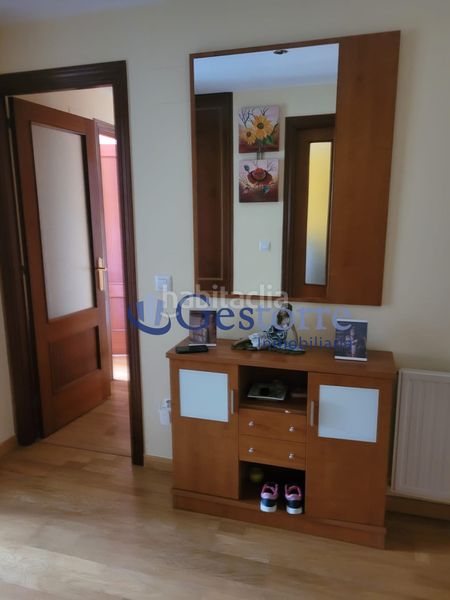 Foto da6e1f32-1953-4ad6-9cf9-c3f432be757a. Pis amb calefacció aparcament a Villalegre - La Luz Avilés