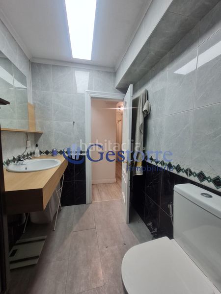 Foto 116bc130-78c9-4452-a7c9-e58619f757f5. Pis amb calefacció aparcament a La Calzada Gijón