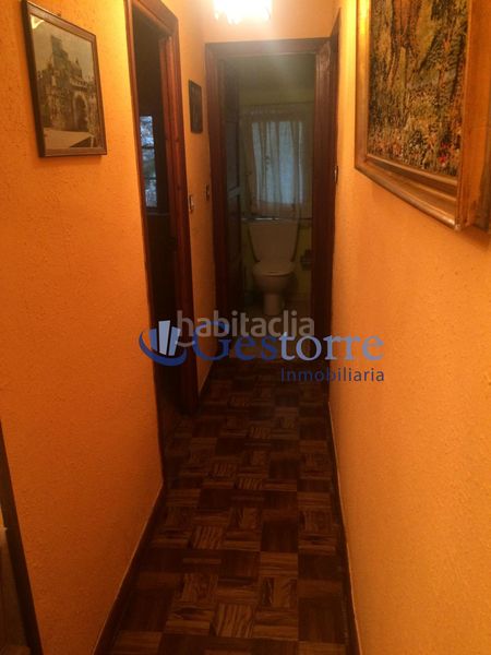 Foto fe2b4a95-e324-458c-8b65-f135ca80068e. Casa amb calefacció aparcament a Parroquias Sur - La Manjoya Oviedo