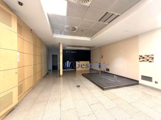 Local Comercial a Oviedo - CL SAMUEL SANCHEZ