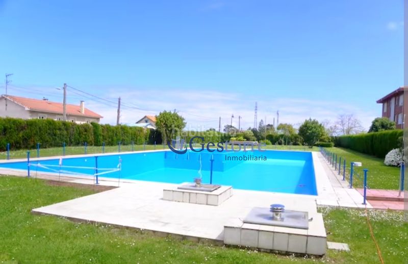 Foto e366eadb-cdfc-49e9-b8d2-f110e74e575c. Pis amb calefacció aparcament piscina a Coto Carcedo Castrillón
