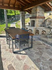 Casa  Lugar sinariega. En el hermoso entorno de parres se presenta una oportunidad únic