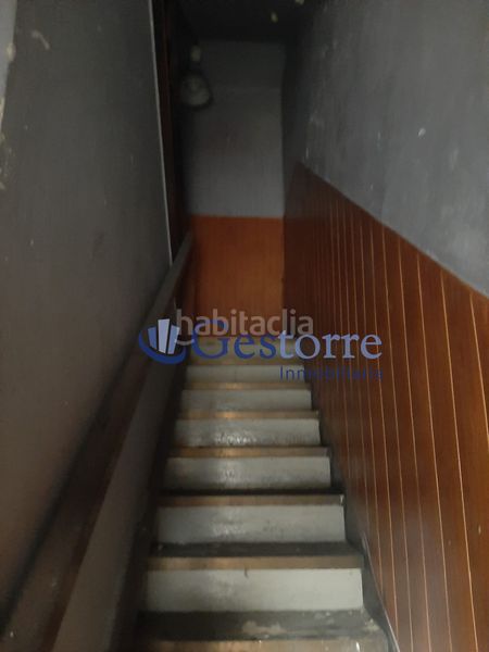 Foto a090eff5-eb76-4282-b429-fbc3c497b710. Edificio in Centro Avilés