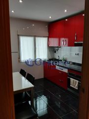Etagenwohnung  Piedras blancas - avenida eysines. Presentamos una excelente oportunidad para adquirir un espacioso
