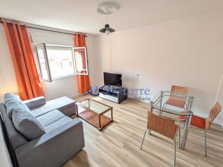 Miete Etagenwohnung  Oviedo - cl victor hevia. Piso reformado en alquiler temporal en vallobín oviedose alquila