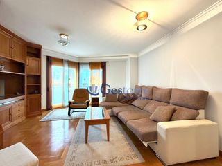 Appartement  Oviedo - cl cudillero. ? amplio, luminoso y todo exterior  3 dormitorios  garaje y tras