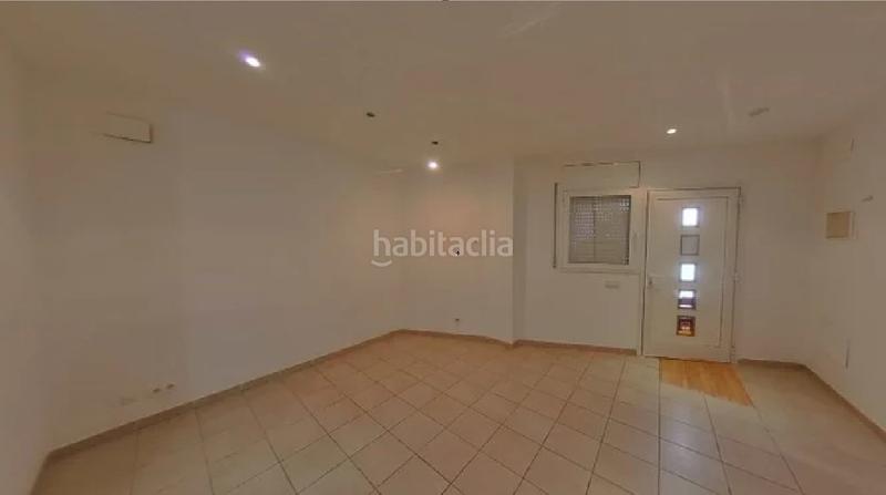 Foto f8a1ce9b-6de7-4ba3-aacb-1a6301e7ac6b. Zweistöckige wohnung in Centre Blanes