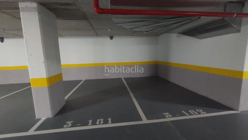 Foto e7b90c0e-72b3-404d-850b-0a36a06bc955. Parking coche en Peñacastillo - Nueva Montaña Santander