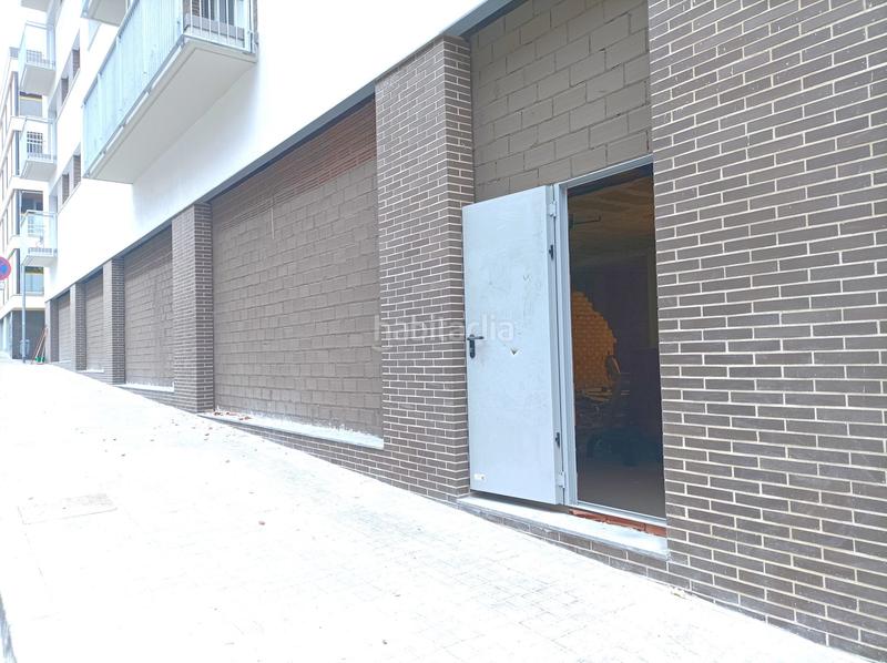 Foto d7f1c11b-e397-4f6c-b7a1-da0e18c30f48. Local comercial a Centre Mataró