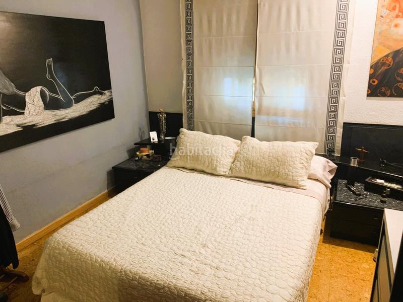 Foto 131456b0-f11d-4ba4-a72c-a1bed7da5e6b. Chalet with fireplace heating parking in Canillas Madrid