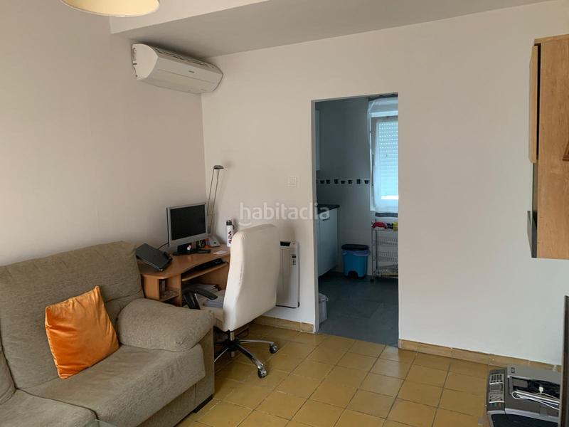 Foto 13684951-ecdf-4263-92df-d3f884fc00c7. Xalet amb xemeneia calefacció aparcament a Canillas Madrid