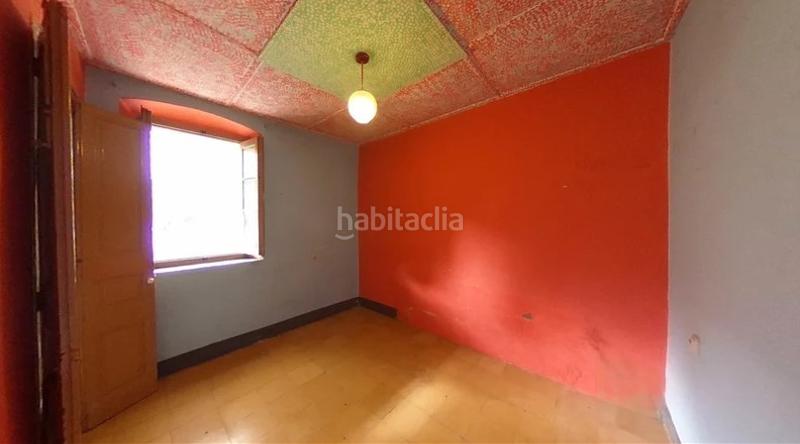 Foto b2843133-54f8-40a8-9f02-5ae8314ce0fe. Piso en Anglès