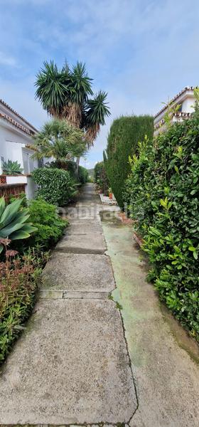 Foto 08b5ec7f-27ed-410f-938e-6b44dac37006. Casa pareada en Alcorrín Manilva