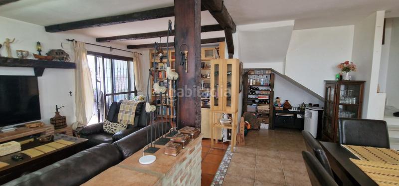 Foto 6d415f9c-c966-4737-ae6d-460e8e6be0e3. Casa pareada en Alcorrín Manilva