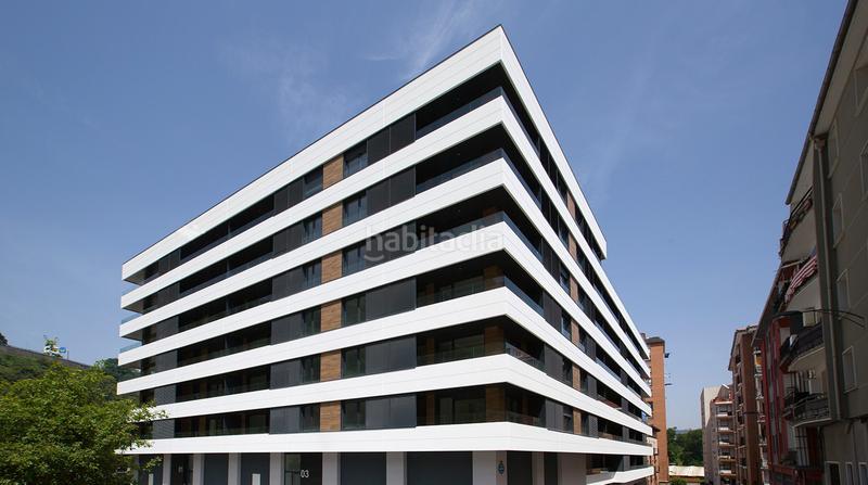 Foto e7f35690-a4ec-4b17-8541-a4be6de9a136. Local comercial en La Peña Bilbao