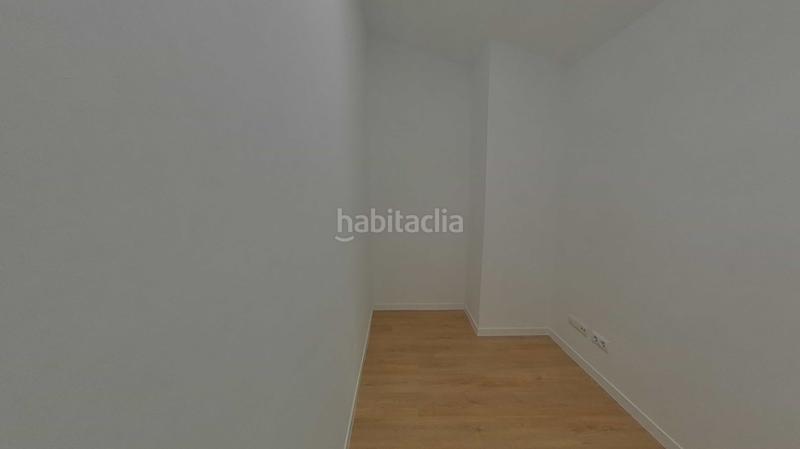 Foto 0b297aed-6c29-4183-bae8-8efd23a7a4e9. Pis amb aparcament a Ca n´Oriol Rubí