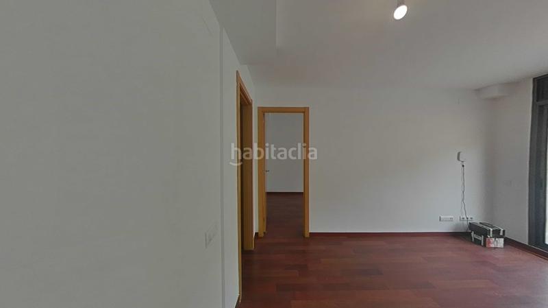 Foto 75e968b4-e9fb-4dd2-a4d9-a403bbd47b8f. Pis amb aparcament a Ca n´Oriol Rubí