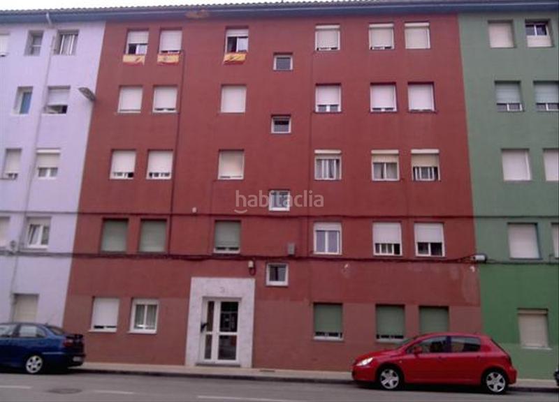 Foto 7873b8af-7268-47ed-ad27-b593e249e847. Flat in calle amancio ruiz capillas 3 in Covadonga - Campuzano - Ciudad Vergel Torrelavega