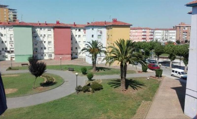 Foto ad7f1215-29a5-438b-b4b8-800b2c5afe81. Piso en calle amancio ruiz capillas 3 en Covadonga - Campuzano - Ciudad Vergel Torrelavega