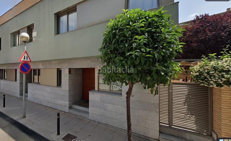 Foto 98bd8688-3c40-4e87-9f7b-1d5de18fe866. Casa adosada en Eixample Sant Joan Despí