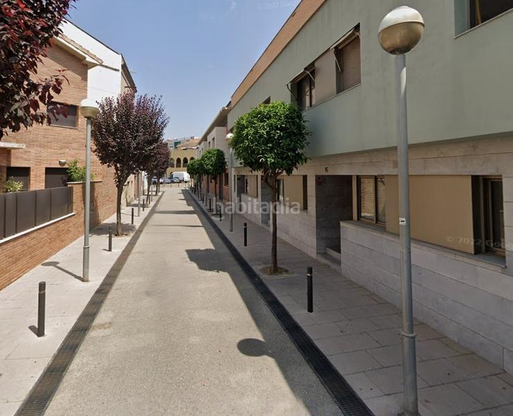 Foto bc3c0371-3dae-42b5-8df4-d8ea117e41ca. Casa adosada en Eixample Sant Joan Despí