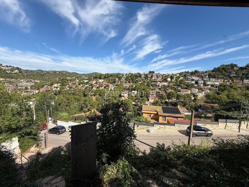 Foto fe1de4ec-ca3e-453d-ad16-78ff921cb75c. Chalet in Vallirana