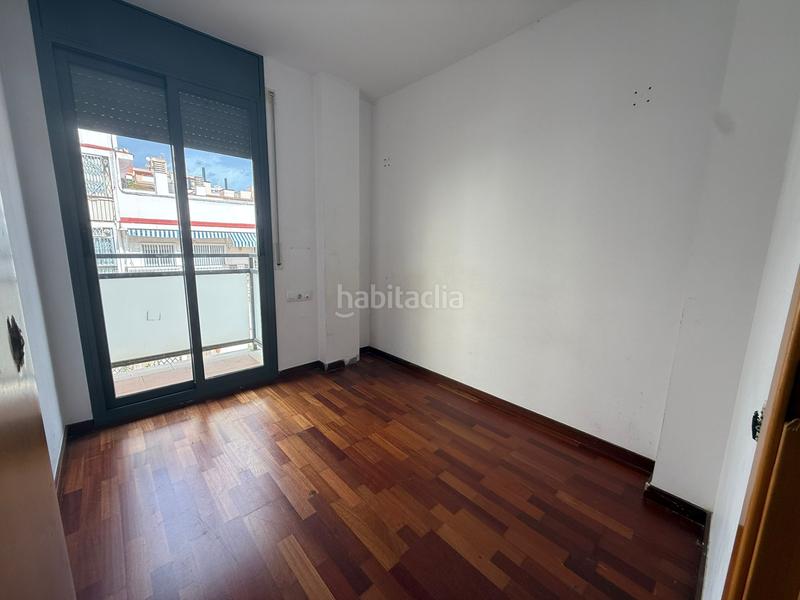 Foto e51d09a2-b9a5-4ccb-a1de-8b2ecf2e97e5. Zweistöckige wohnung in Sants-Badal Barcelona