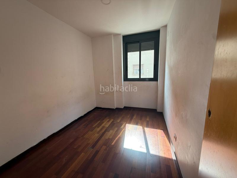 Foto f7dc7283-edad-43e0-9830-c7af70eb5320. Zweistöckige wohnung in Sants-Badal Barcelona