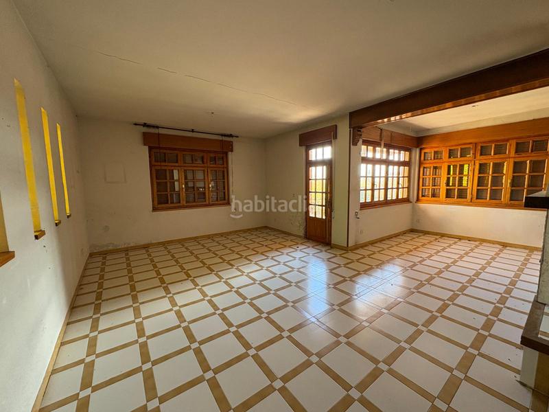 Foto 4d72858c-f2a0-4814-9529-a1889948055d. Haus mit kamin pool in Chozas de Abajo