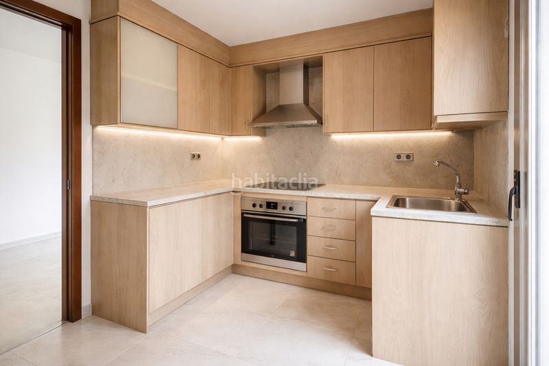 Foto 5b73bb6b-cfa8-4785-aa1e-51fa08060471. Pis amb aparcament a El Colomer - La Bateria - La Coma Llançà