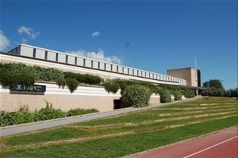 Foto f92f08ad-af37-4f29-b69a-c8bc2ffd291e. Appartement avec chauffage parking dans Eixample Sud-Migdia Girona