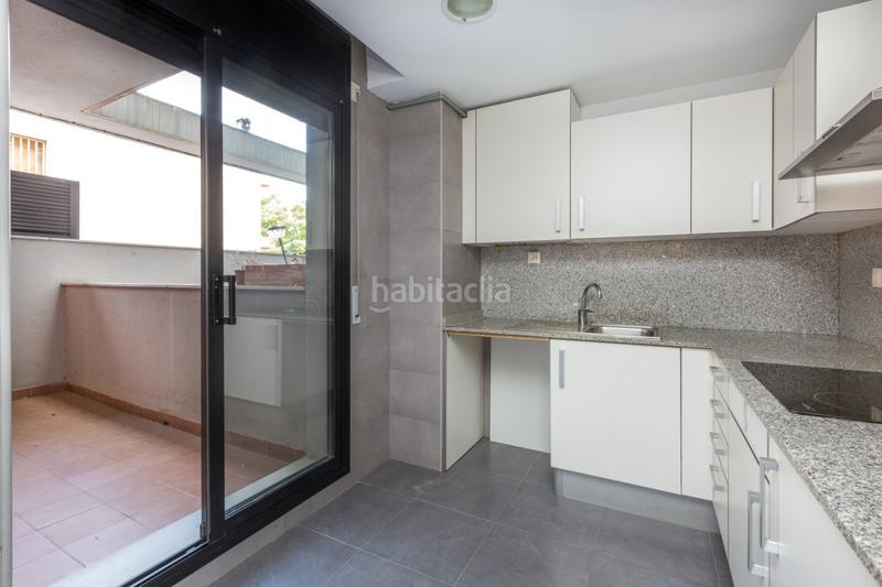 Foto a31773fe-9a3d-46b7-bc6c-c7fc74233d9a. Etagenwohnung mit heizung parking in Eixample Sud-Migdia Girona