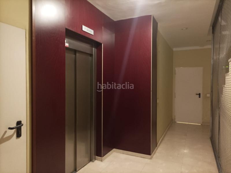 Foto c7946519-9169-4218-bb79-bd019b97f677. Flat with heating parking in Eixample Sud-Migdia Girona