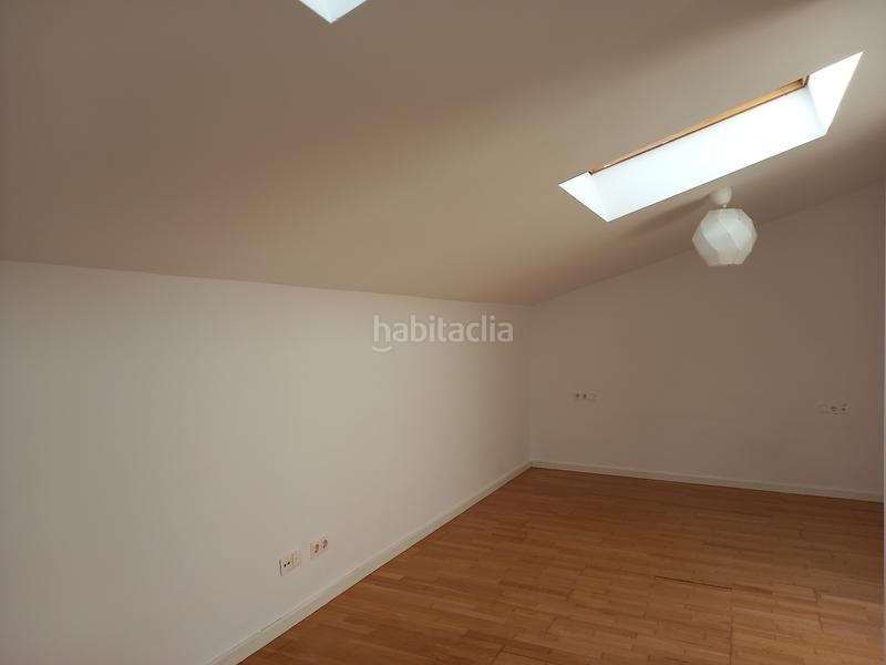 Foto 1763a6ca-f586-4a6d-b4ea-ebeb03baa8d3. Duplex con riscaldamento parcheggio in Eixample Sud-Migdia Girona
