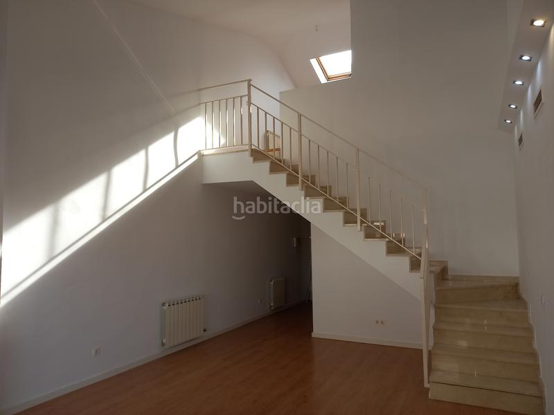 Foto 8a2c2fb7-ebcb-4f8c-8605-abf34d30213f. Zweistöckige wohnung mit heizung parking in Eixample Sud-Migdia Girona