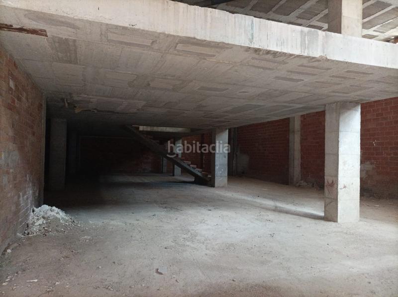 Foto 8949d483-0b39-4e5e-8945-8c39585f7120. Local comercial a Vall d´Uixó (la)