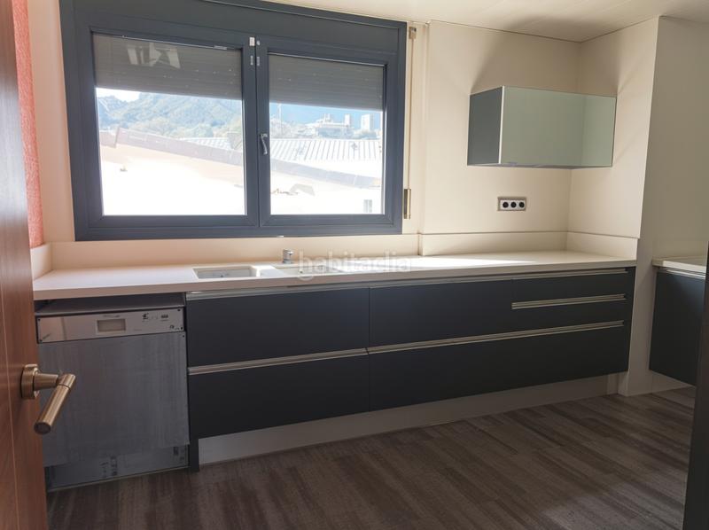 Foto a0ae3df7-6201-47cb-9645-9056e1676450. Haus mit kamin parking in Vacarisses