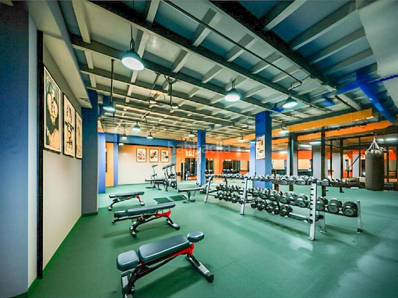 Foto ceea28e4-de8f-407e-89b8-f38a57d6bebd. Local comercial a Villafontana - Estoril I Móstoles