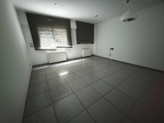 Pis  Carrer de milà