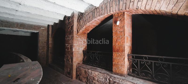 Foto 128f4732-9401-418a-845b-efa446005aae. Local comercial a Barri Antic Manresa