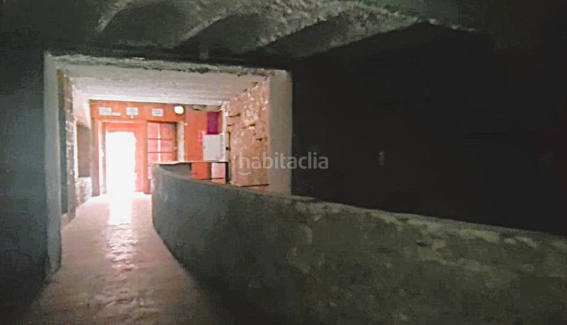 Foto 15e9308b-3ef8-4429-a7db-a88a00ce55eb. Local comercial a Barri Antic Manresa