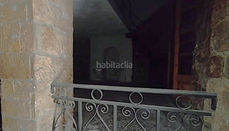 Foto 2e23a20a-0f37-4d57-803f-4f647ba9f0c8. Local comercial a Barri Antic Manresa