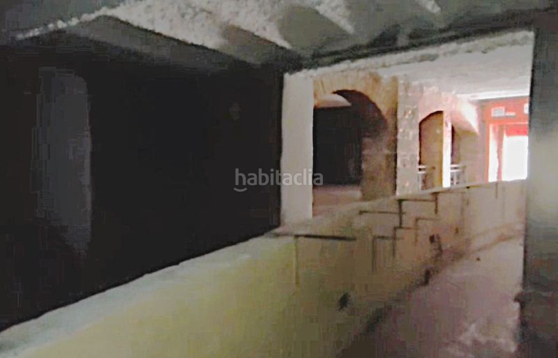 Foto be5ac84a-3646-45ce-8ab1-29f7702fdec4. Local comercial a Barri Antic Manresa