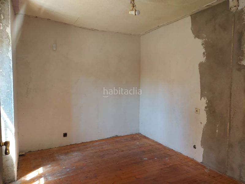 Foto 57e1ce54-d677-4ac3-a850-10ab1e965075. Planta baixa amb calefacció a Maliaño Camargo